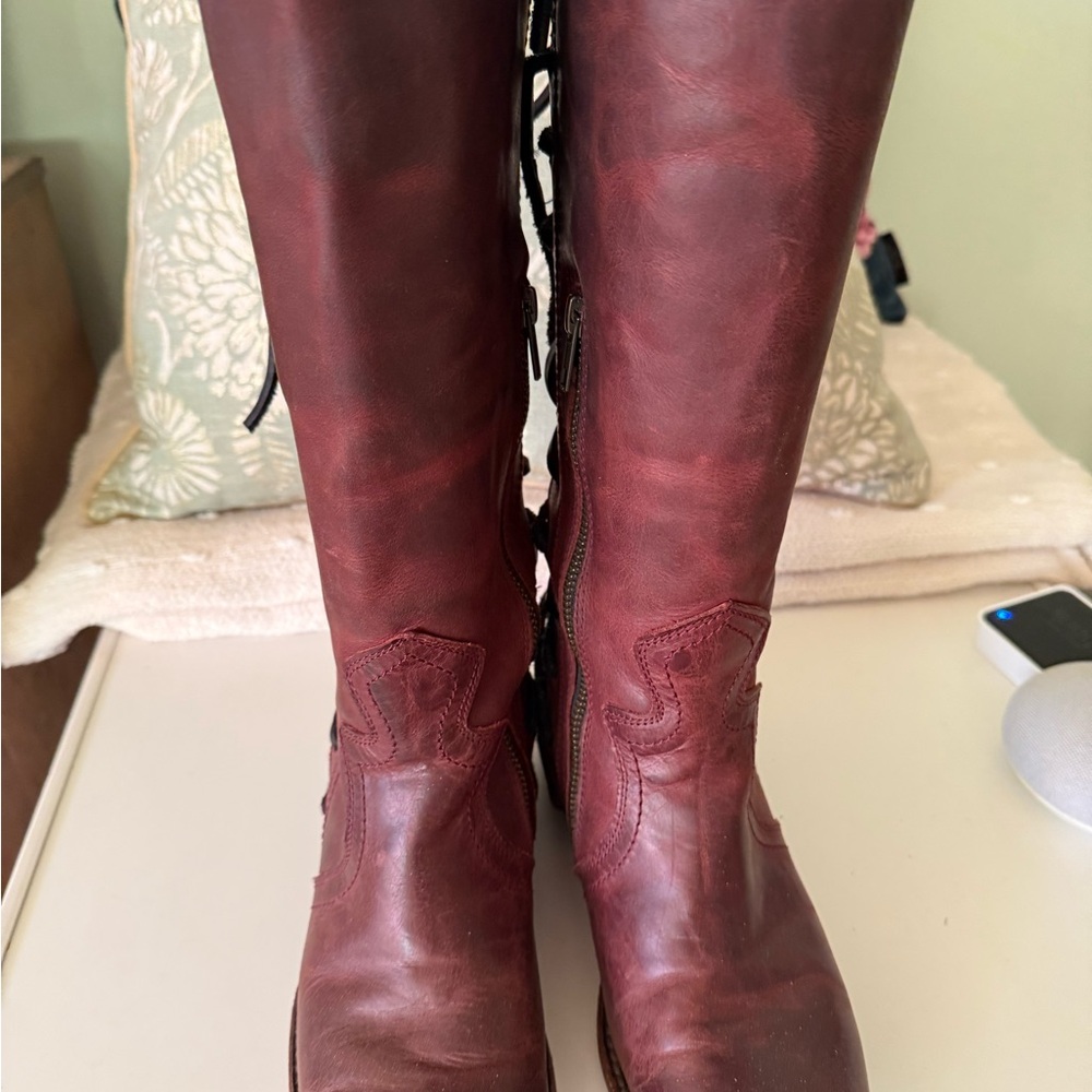 Freebird Brown Lace Up Boots - Picture 3 of 6